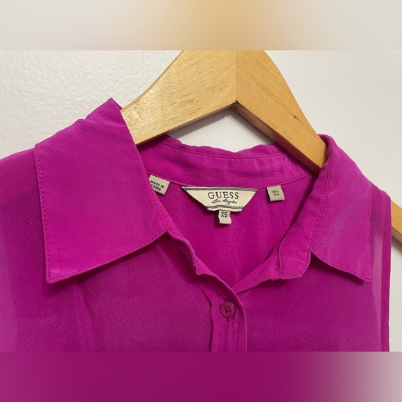 GUESS 100% Silk Sleeveless Button Up Blouse - Picture 3 of 6